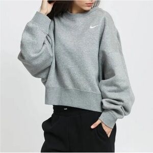 Nike Casual Sports Logo Round Neck Fleece sweatshirt sporty athletic cropped S